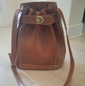 Liz Claiborne Brown Leather Shoulder Bag